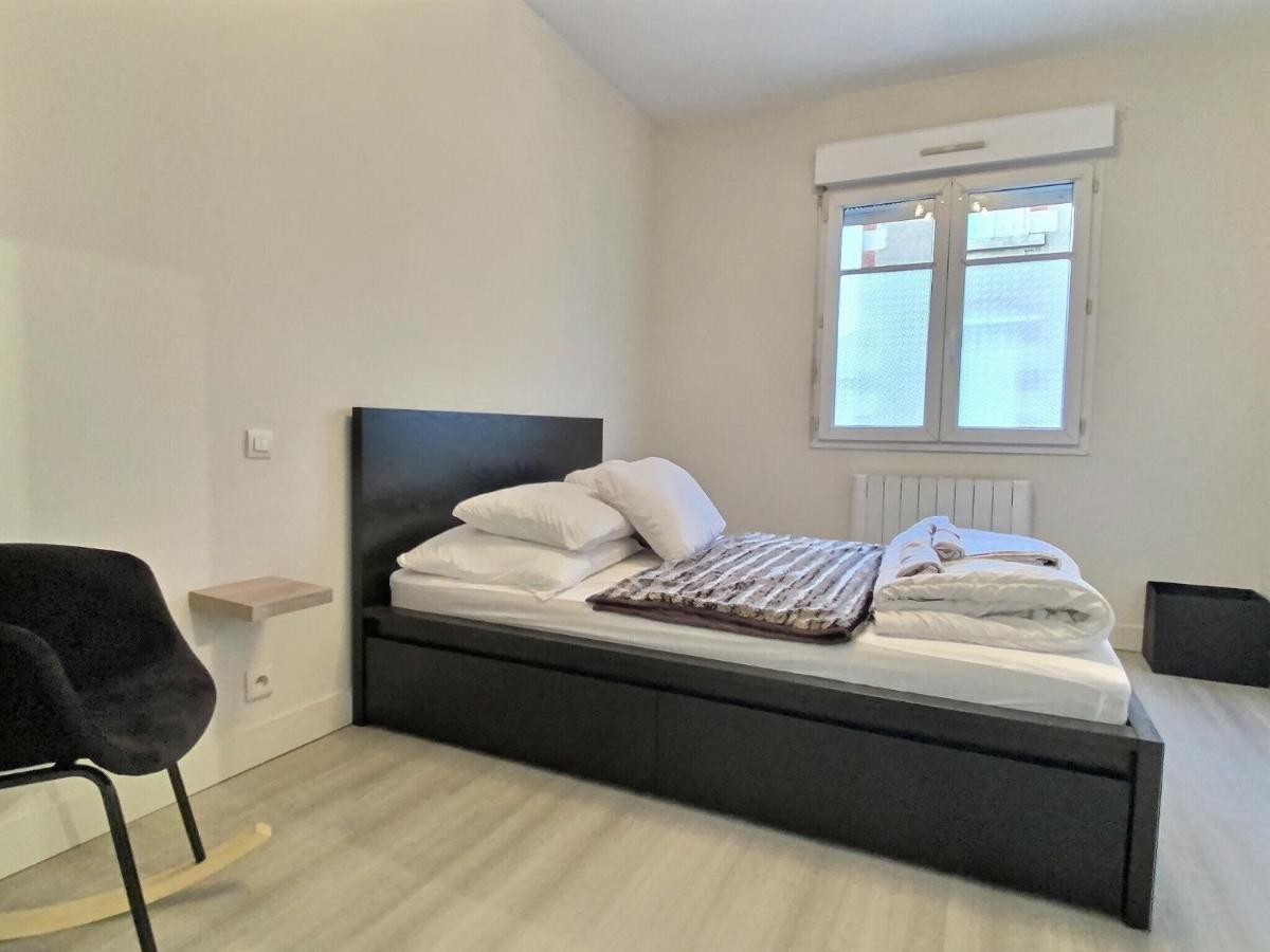 Appartement En Residence, Blois Bagian luar foto