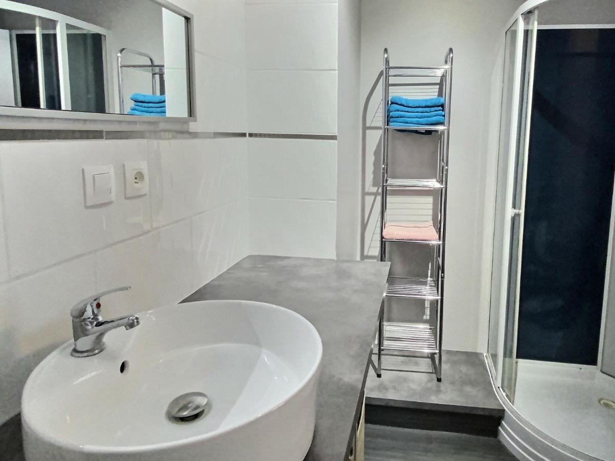 Appartement En Residence, Blois Bagian luar foto